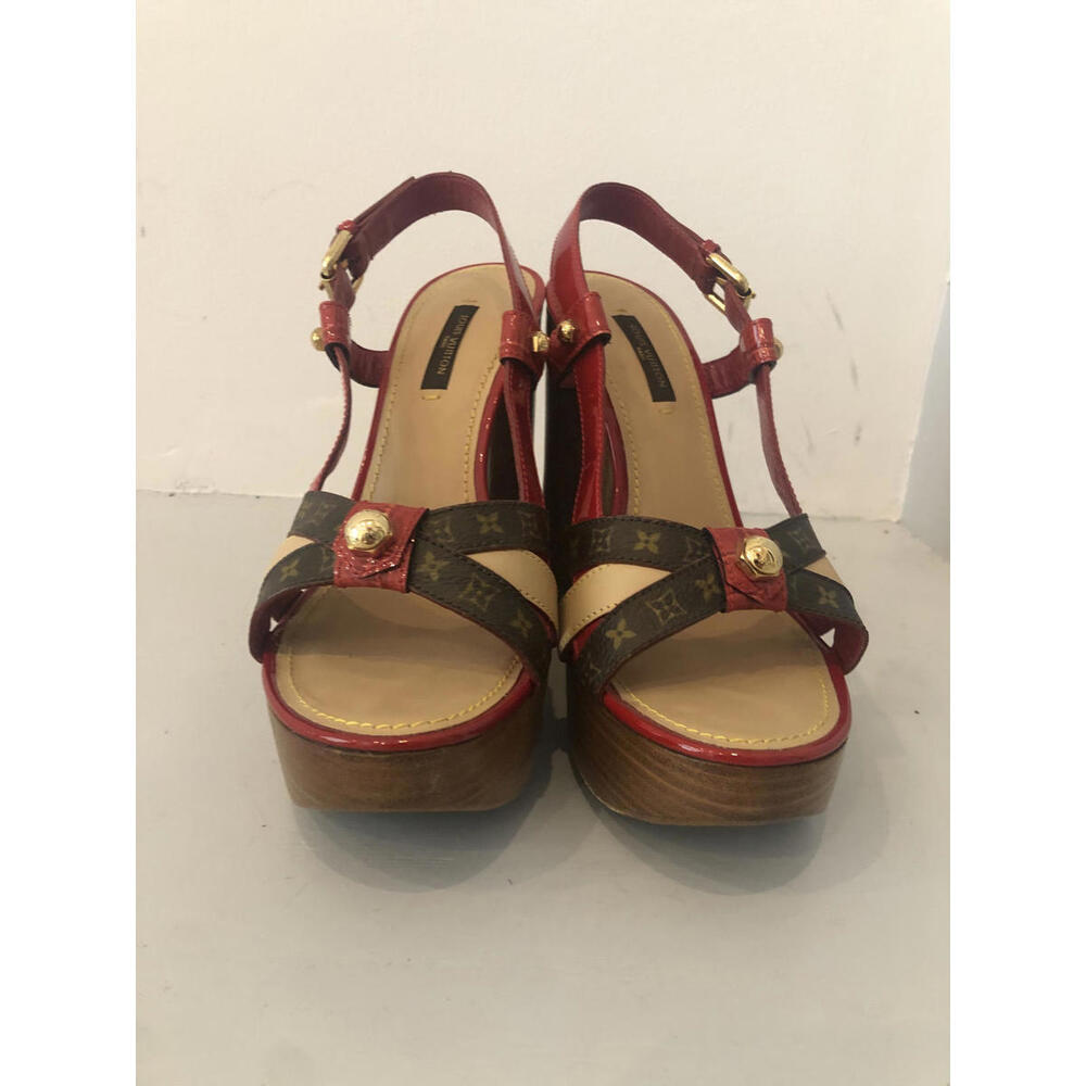 Louis Vuitton Red/Brown Cross Strap Monogram Canvas and patent Leather